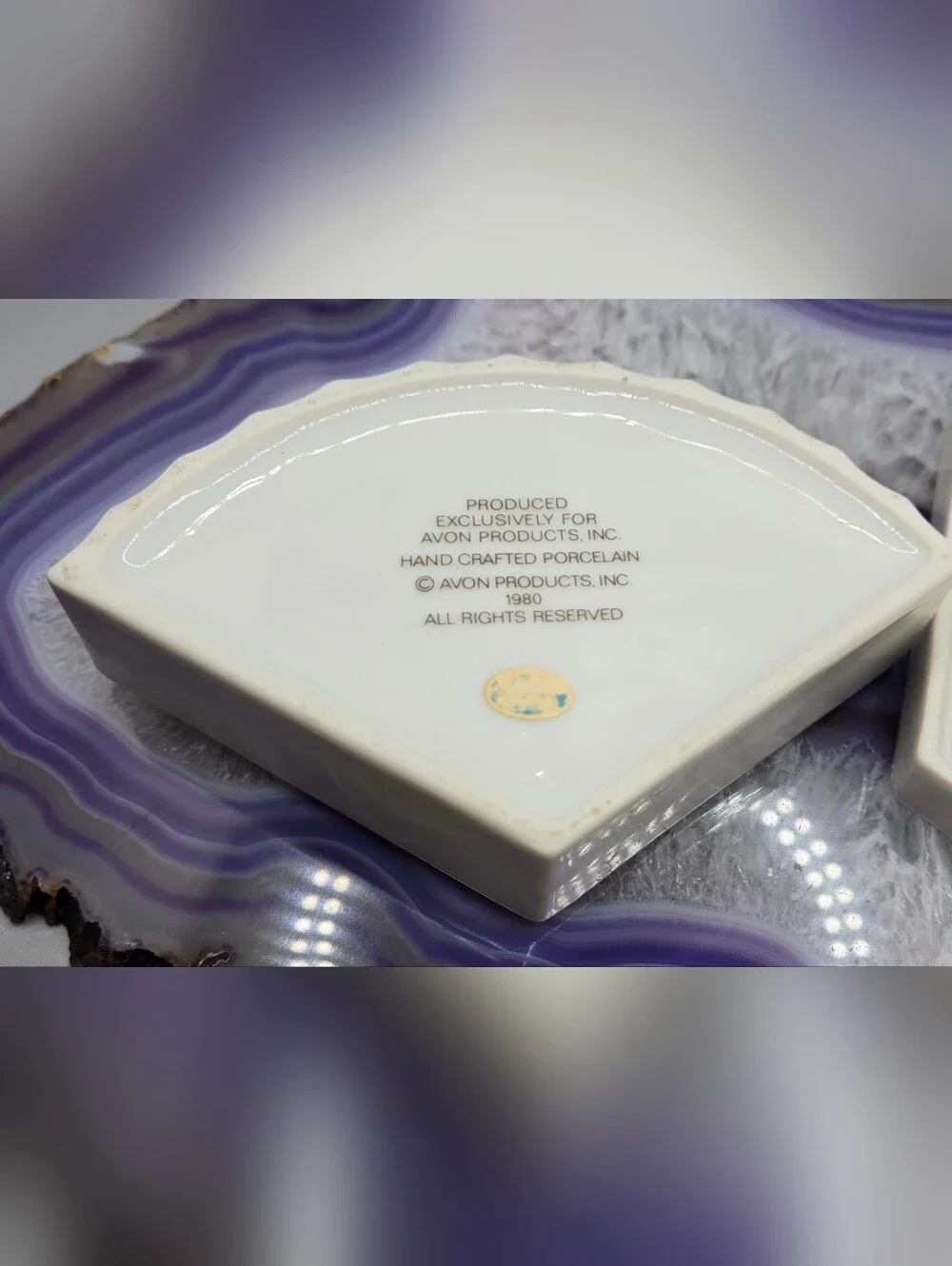 Avon Trinket Box Fan Shaped White Porcelain w/ Floral Butterfly Motif 4½